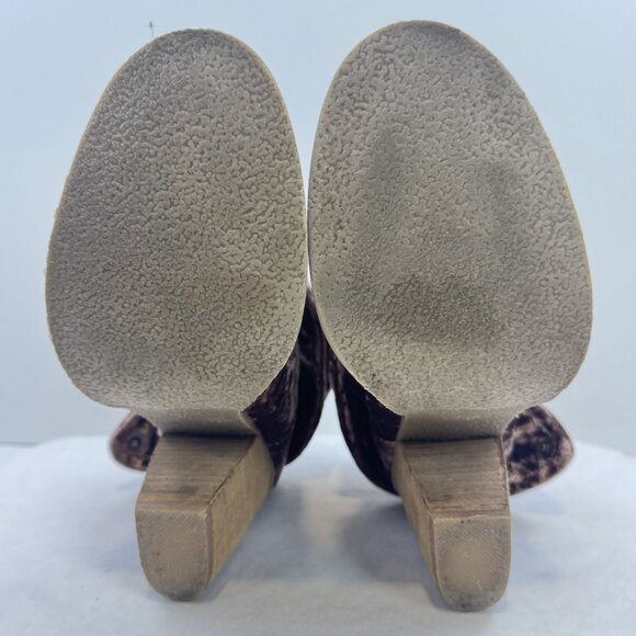 Sbicca Womens Size 7 Ankle Booties Pink Crushed Velvet Foldover Block Heels - Picture 8 of 16